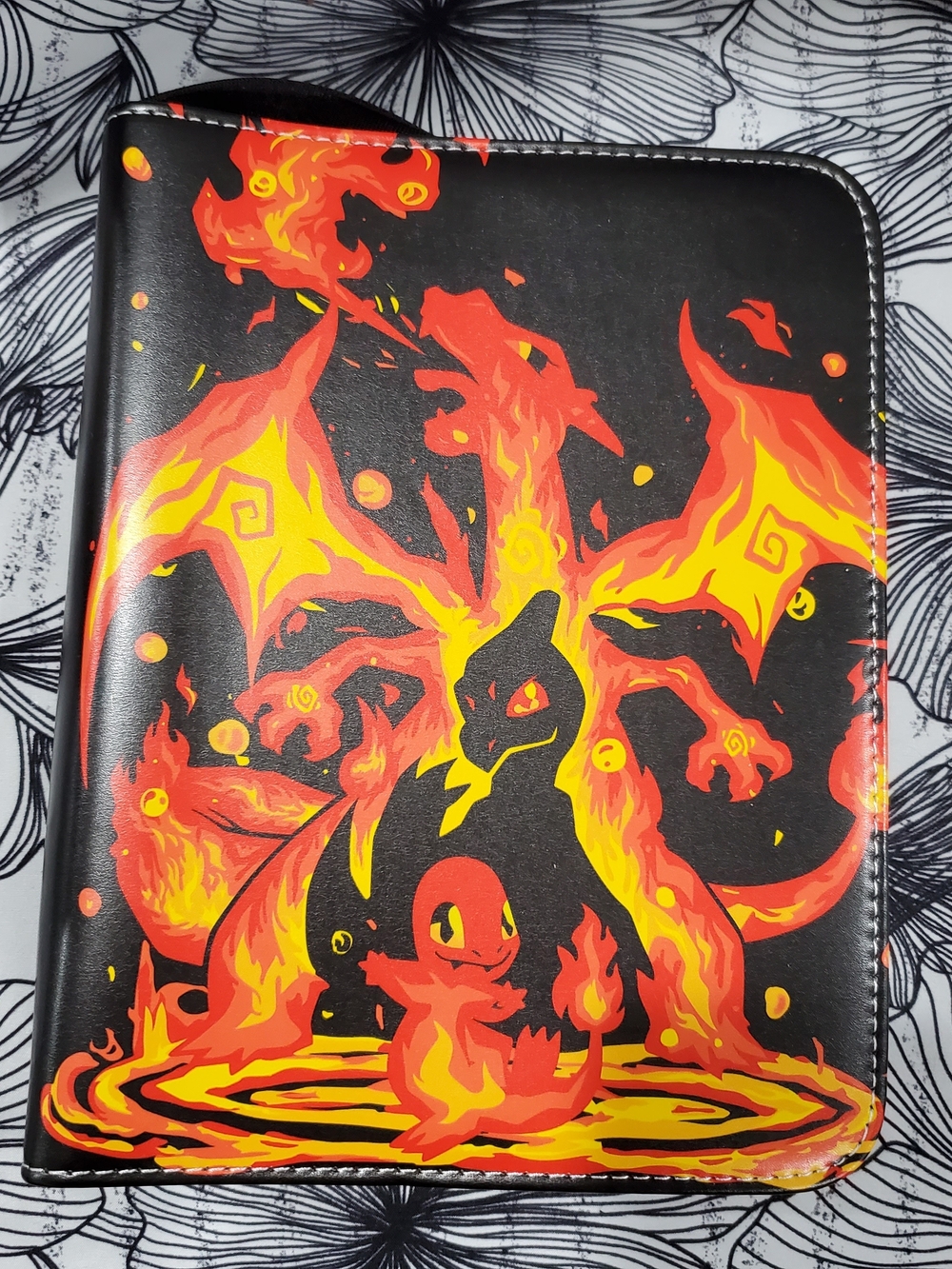 Flame Pokémon Charizard & Charmander Zip Card Binder